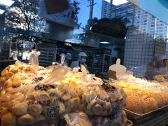-鲍师傅糕点(江苏路店)