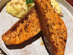 三文鱼扒-ATLAS Kitchen 寰图厨房(雅居乐中心店)