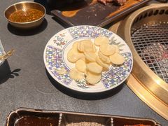 -铭牛烧肉·和牛海鲜自助(高新月牙湖店)