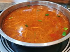 -黄利砖万峰林布依特色酸笋牛肉馆