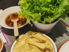 -生活如沸·顺德水牛奶火锅(大学路店)