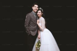 -雪中彩影婚纱摄影·微光艺术中心