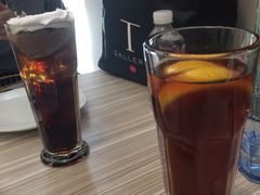 -必胜客(证大大拇指店)