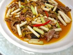 -万重锦·人文川菜馆(骡马市店)