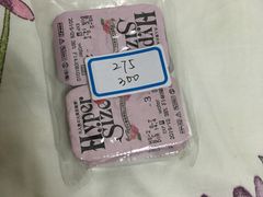-4iNLOOK美瞳店(龙之梦购物中心虹口店)
