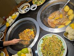-锅老头海鲜铁锅炖