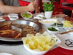 -DaLongYi Hotpot - 大龙燚火锅 - 地道四川老火锅