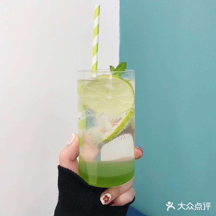 最近身边很多朋友都去了，拍的照片都好好看！