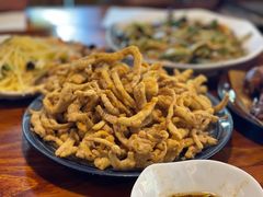 -六禾熏酱小酒馆·东北菜(海甸岛店)