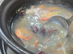 -濠轩阁特色生蚝火锅(水湾路店)