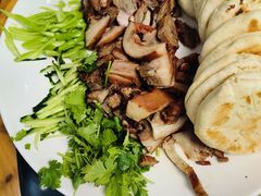 -北京龙庆四季香农家饭庄·灶台鱼·碳烤虹鳟鱼(龙庆峡店)