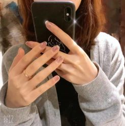 -薇奈尔美甲美睫·科技美肤