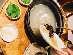 -一坐一忘云南菜(嘉里中心店)