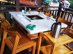 -二荆条·蜀鲜汇城市森林火锅