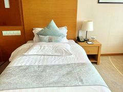 -海创大连科技交流中心(海事大学地铁站店)