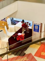 点击看大图 -Doris一站式游轮婚礼船东直营店(外滩店)