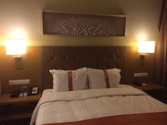 大床间-长白山万达锦华套房酒店