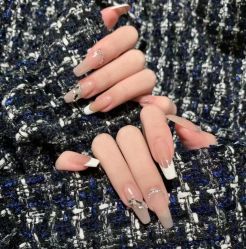 -LILY NAILS美甲美睫