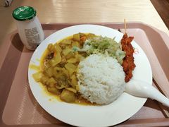 咖喱牛肉饭-北大家园食堂
