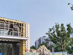 -裕龙汤泉