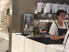 -奈雪的茶(市百一店)