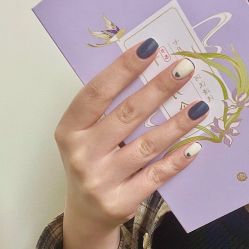 -槿里日式美甲工作室