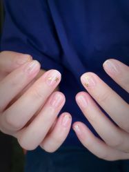 -情同手足美甲美睫