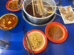 -马路边边串串香(大成路店)