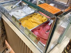 -VENCHI 闻绮(上海佛罗伦萨小镇店)