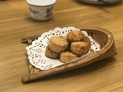 -乌镇那一年小院主题餐厅(甘泉西路店)