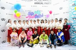 -安吉拉·纤纤玉指美甲美睫创意中心