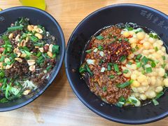 -丽影重庆小面(定西路店)