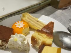 -金马门国际美食百汇(珞喻路店)
