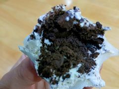-蜜蜂小象·榴莲千层蛋糕(时代汇11栋店)