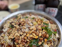 -周良天山牛杂城(天山路总店)