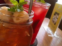 -ROAST coffee & eatery