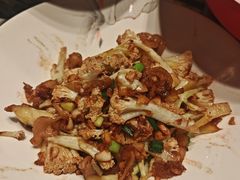 -爱碗亭·鲜炒湖南菜(壹城中心店)
