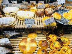 -苹果花园(南泉路店)