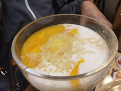 杨枝金捞-许留山(梳士巴利道店)