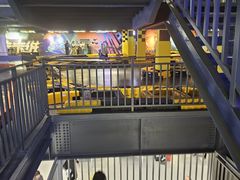 -极限PLAY运动娱乐新世界·团建派对潮玩休闲馆·室内蹦极高空游乐园