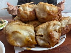 -宝瑞门钉肉饼店