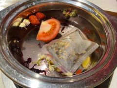 花香汤锅-一叶一世界•素食餐厅(环球中心店)