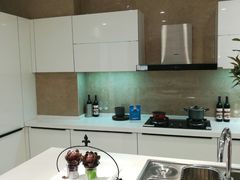 -佰丽爱家全屋定制(汶水店)