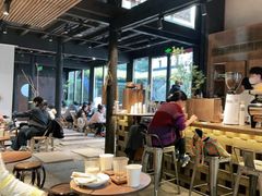 大堂-Metal hands·铁手咖啡