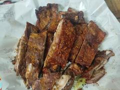 -艾力江和田馕坑烤肉店