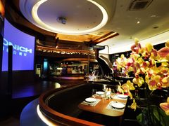 -MONICH牛排融合餐厅(和义大道购物中心店)