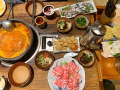 -贵厨酸汤牛肉(花果园国际中心店)