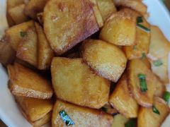-芦茨金富饭庄·25年老字号·专做稻草鸡