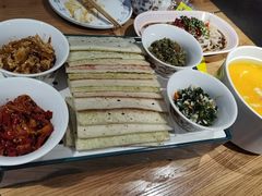 -幸福的烤包子·新疆菜