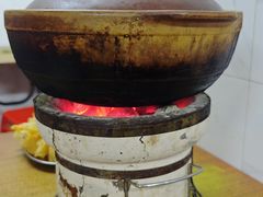 -威邵鸡煲(西华路总店)